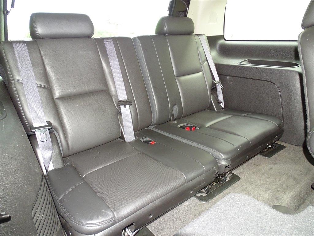 GMC Yukon 2WD 4dr 1500 Denali 2013