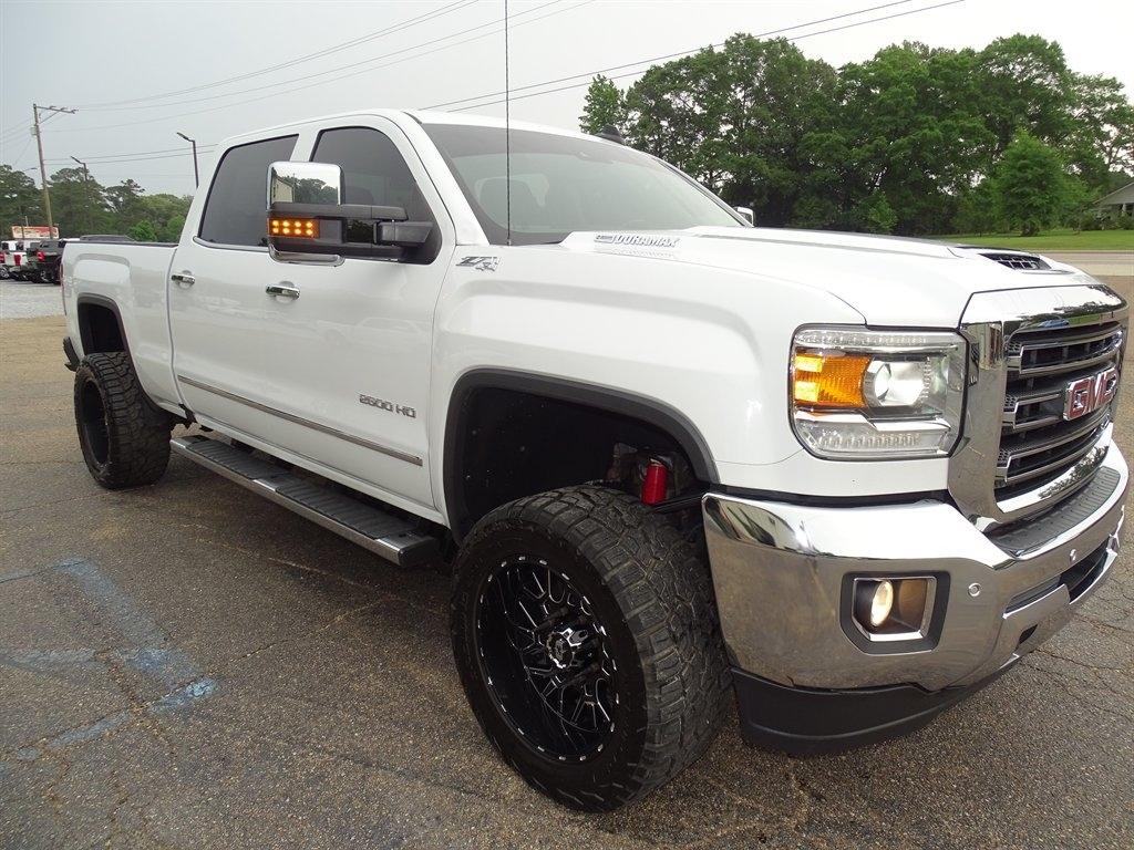 GMC Sierra 2500HD 4WD Crew Cab 153.7" SLT 2018