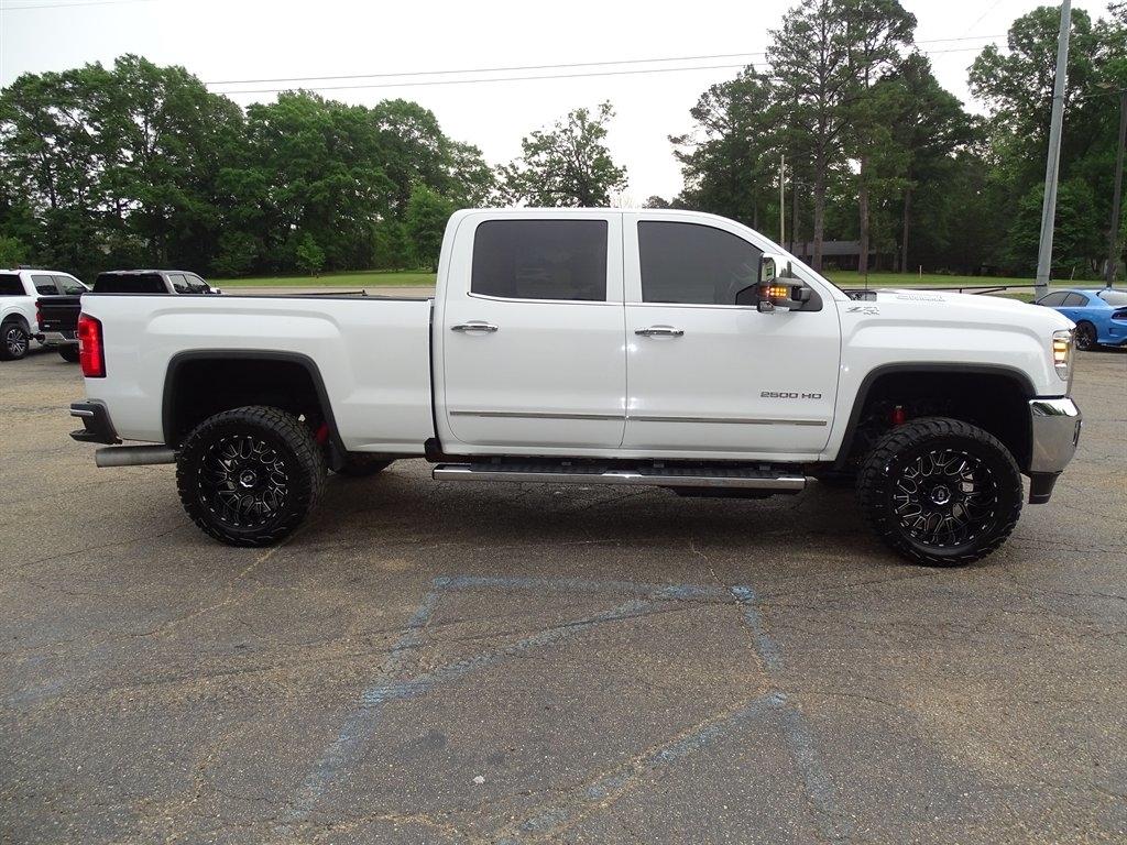 GMC Sierra 2500HD 4WD Crew Cab 153.7" SLT 2018