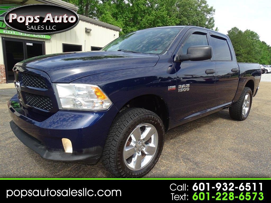 RAM 1500 4WD Crew Cab 140.5" Express 2014