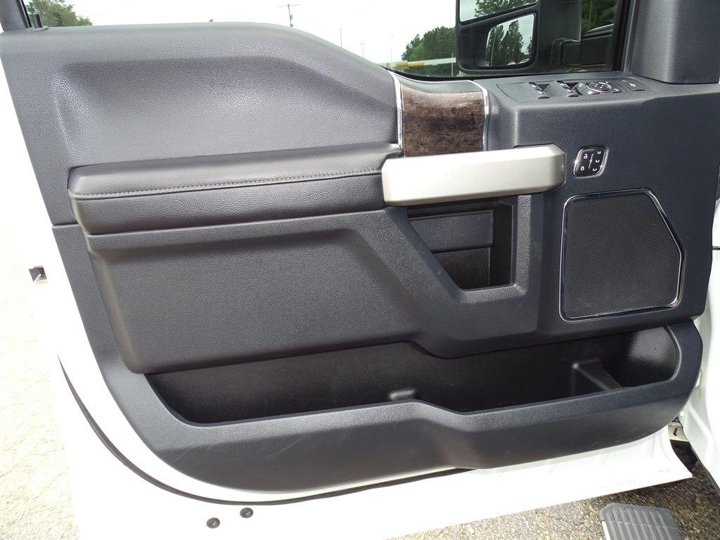 Ford Super Duty F-250 SRW King Ranch 4WD Crew Cab 8' Box 2022