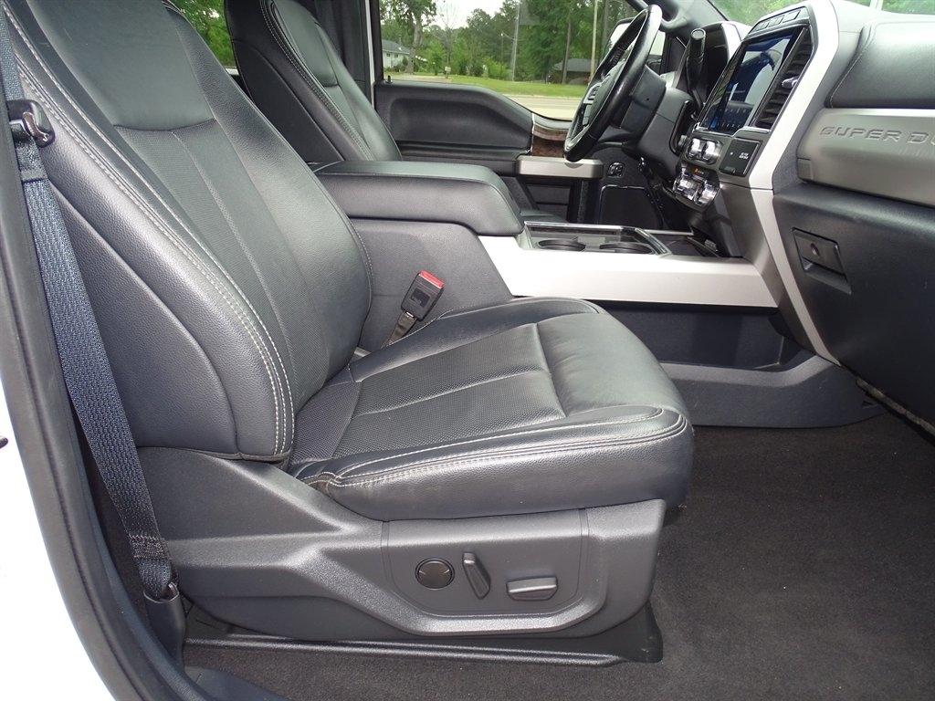 Ford Super Duty F-250 SRW King Ranch 4WD Crew Cab 8' Box 2022