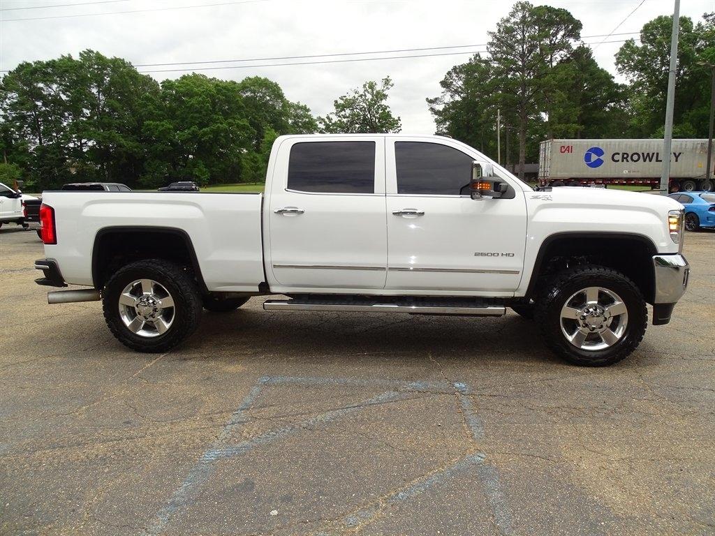 GMC Sierra 2500HD 4WD Crew Cab 153.7" SLT 2016
