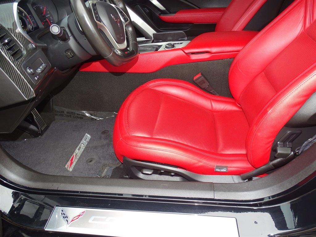 Chevrolet Corvette 2dr Z06 Cpe w/2LZ 2016