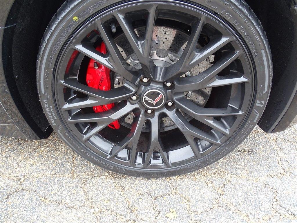 Chevrolet Corvette 2dr Z06 Cpe w/2LZ 2016