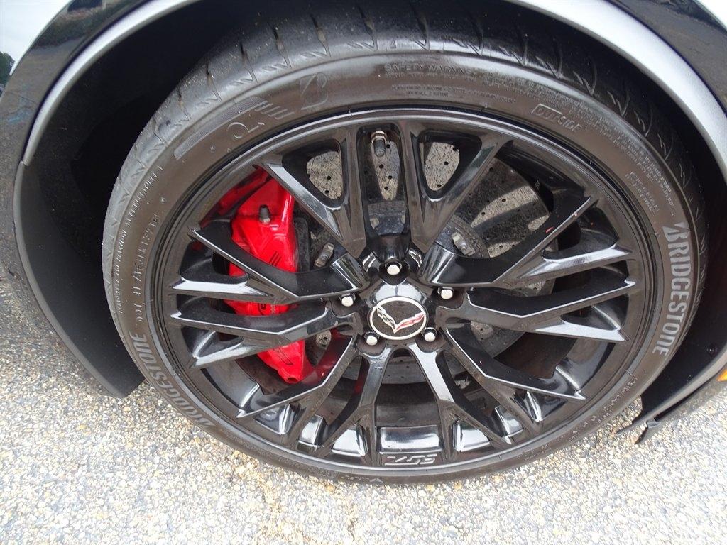 Chevrolet Corvette 2dr Z06 Cpe w/2LZ 2016