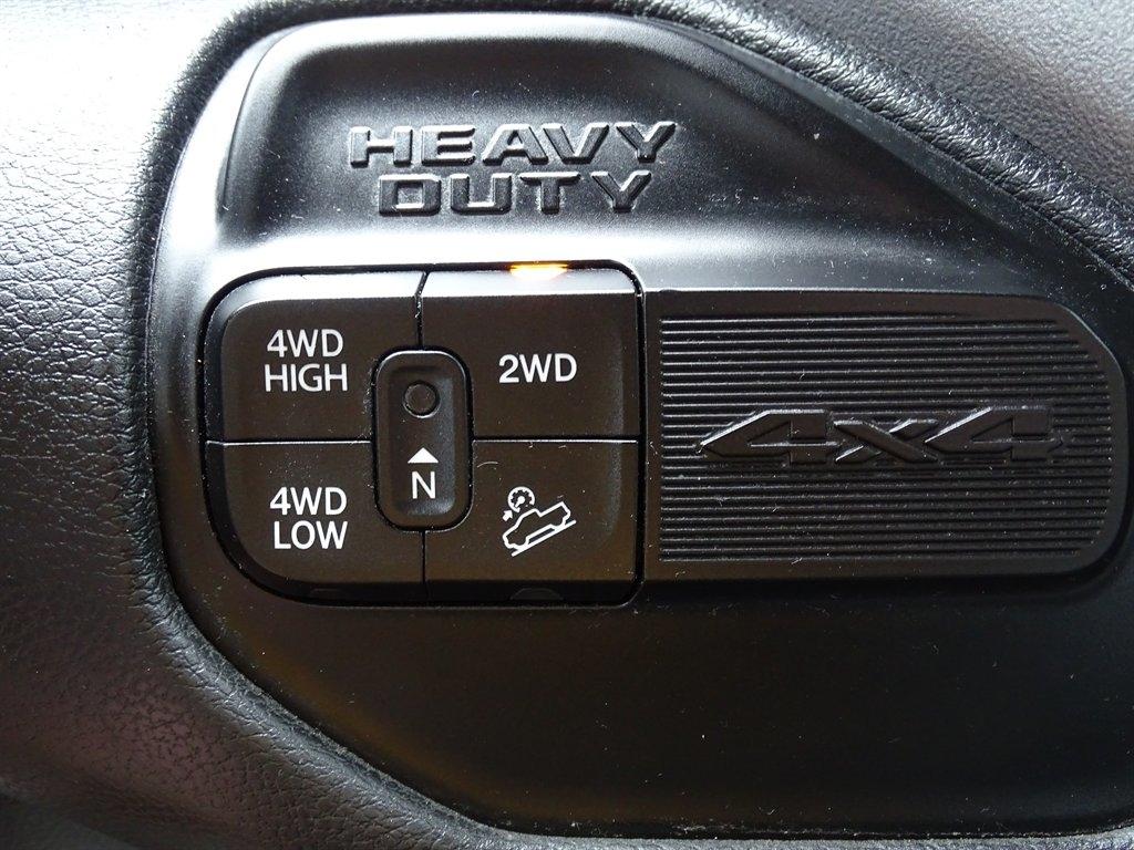 RAM 2500 Lone Star 4x4 Crew Cab 6'4" Box 2022