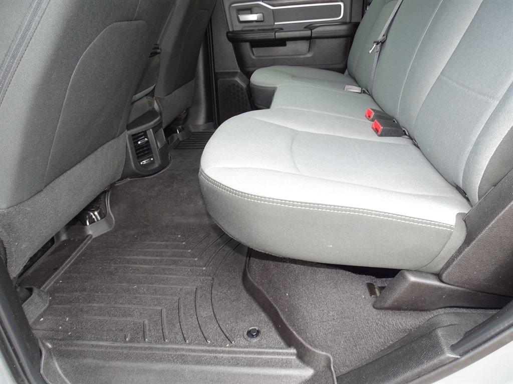 RAM 2500 Lone Star 4x4 Crew Cab 6'4" Box 2022