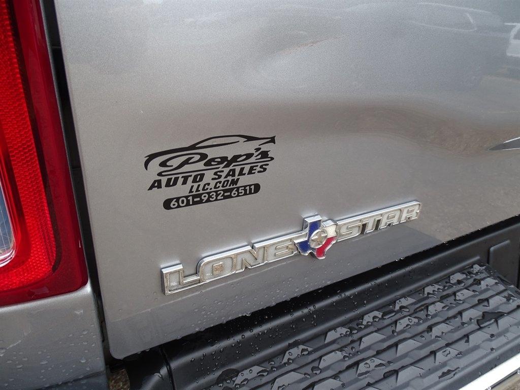 RAM 2500 Lone Star 4x4 Crew Cab 6'4" Box 2022
