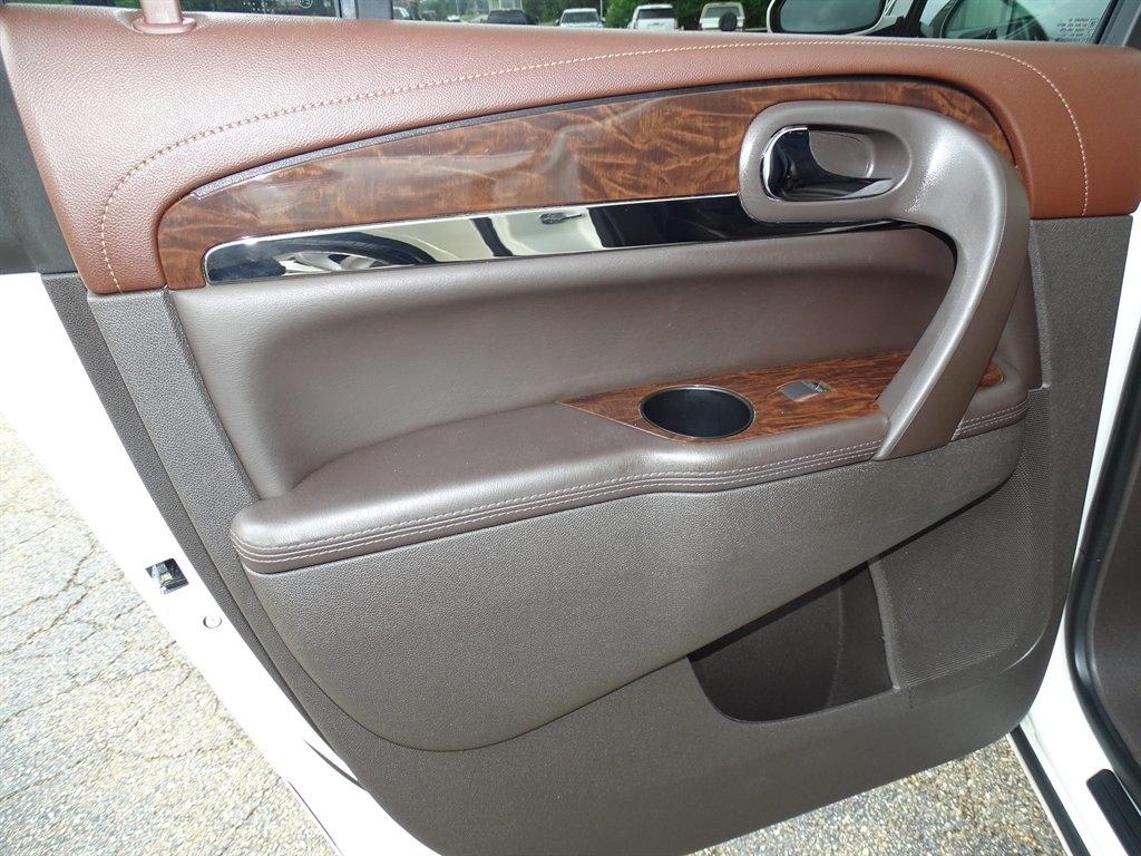 Buick Enclave FWD 4dr Premium 2014