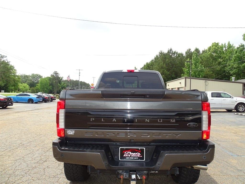 Ford Super Duty F-250 SRW King Ranch 4WD Crew Cab 8' Box 2018