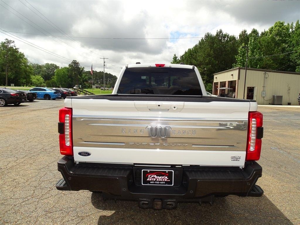 Ford Super Duty F-250 SRW King Ranch 4WD Crew Cab 8' Box 2025