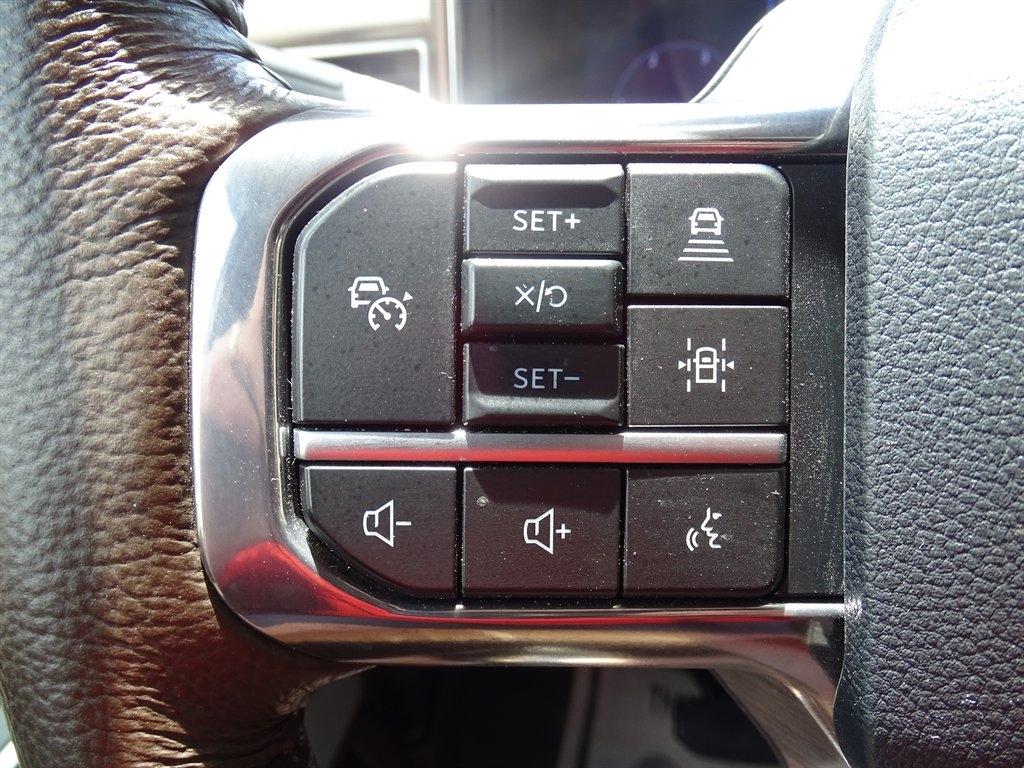 Ford Super Duty F-250 SRW King Ranch 4WD Crew Cab 8' Box 2025