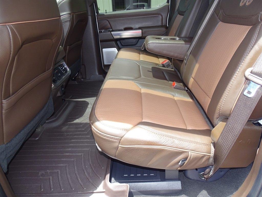 Ford Super Duty F-250 SRW King Ranch 4WD Crew Cab 8' Box 2025