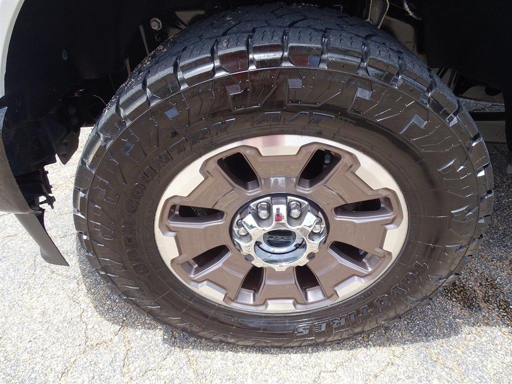Ford Super Duty F-250 SRW King Ranch 4WD Crew Cab 8' Box 2025