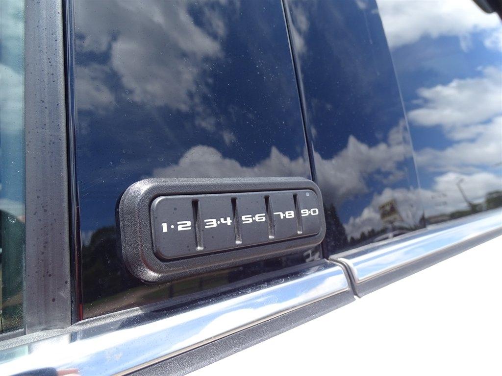 Ford Super Duty F-250 SRW King Ranch 4WD Crew Cab 8' Box 2025