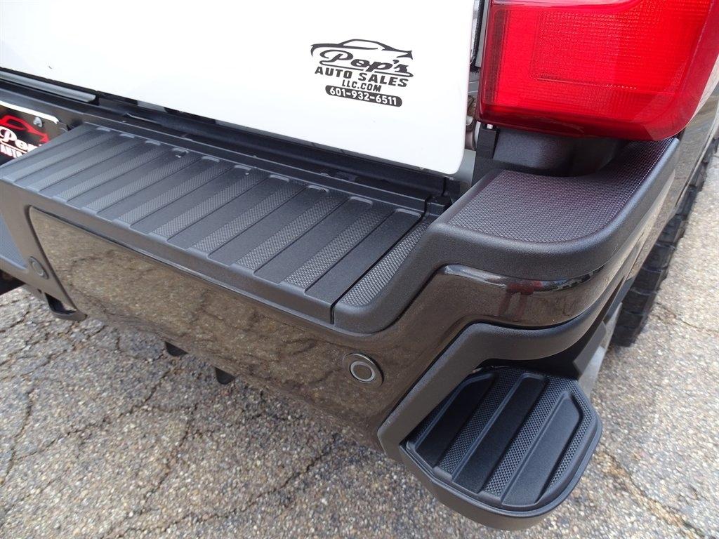 Ford Super Duty F-250 SRW King Ranch 4WD Crew Cab 8' Box 2025