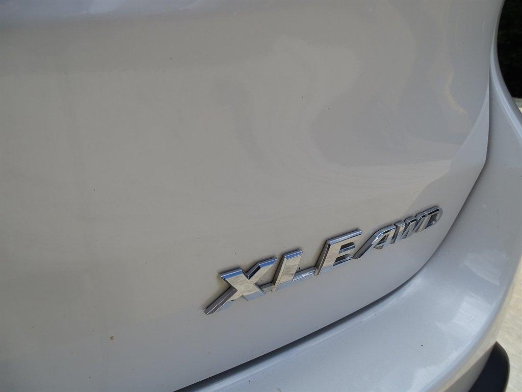 Toyota Highlander AWD 4dr V6 XLE (Natl) 2016