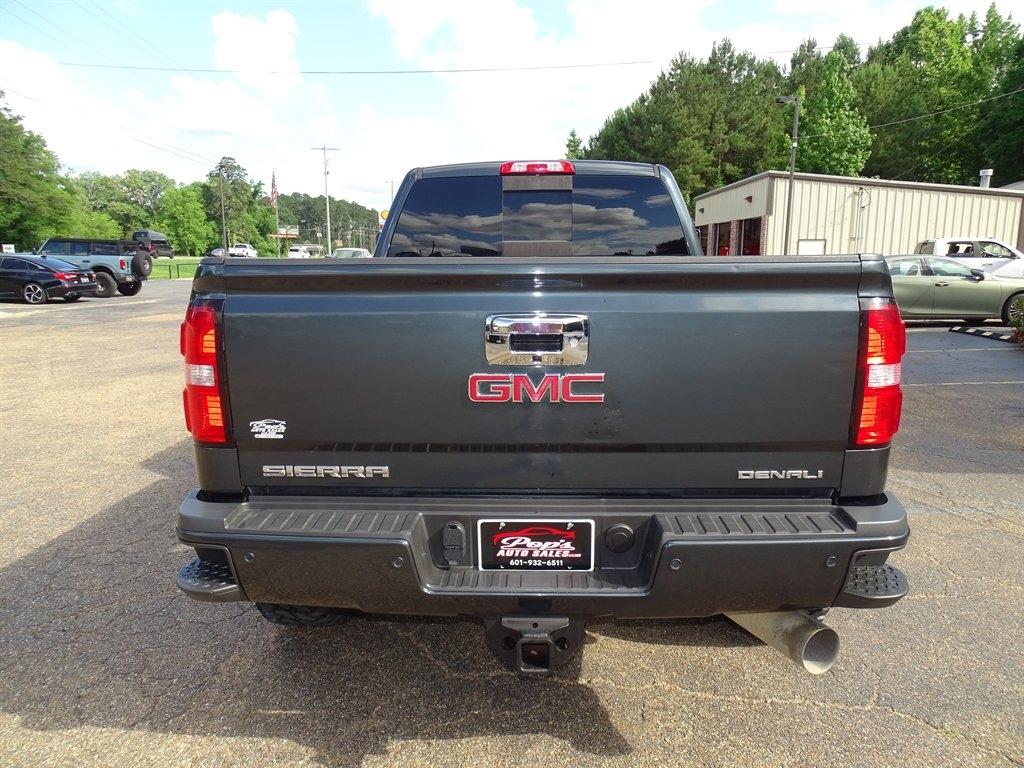 GMC Sierra 2500HD 4WD Crew Cab 153.7" Denali 2018