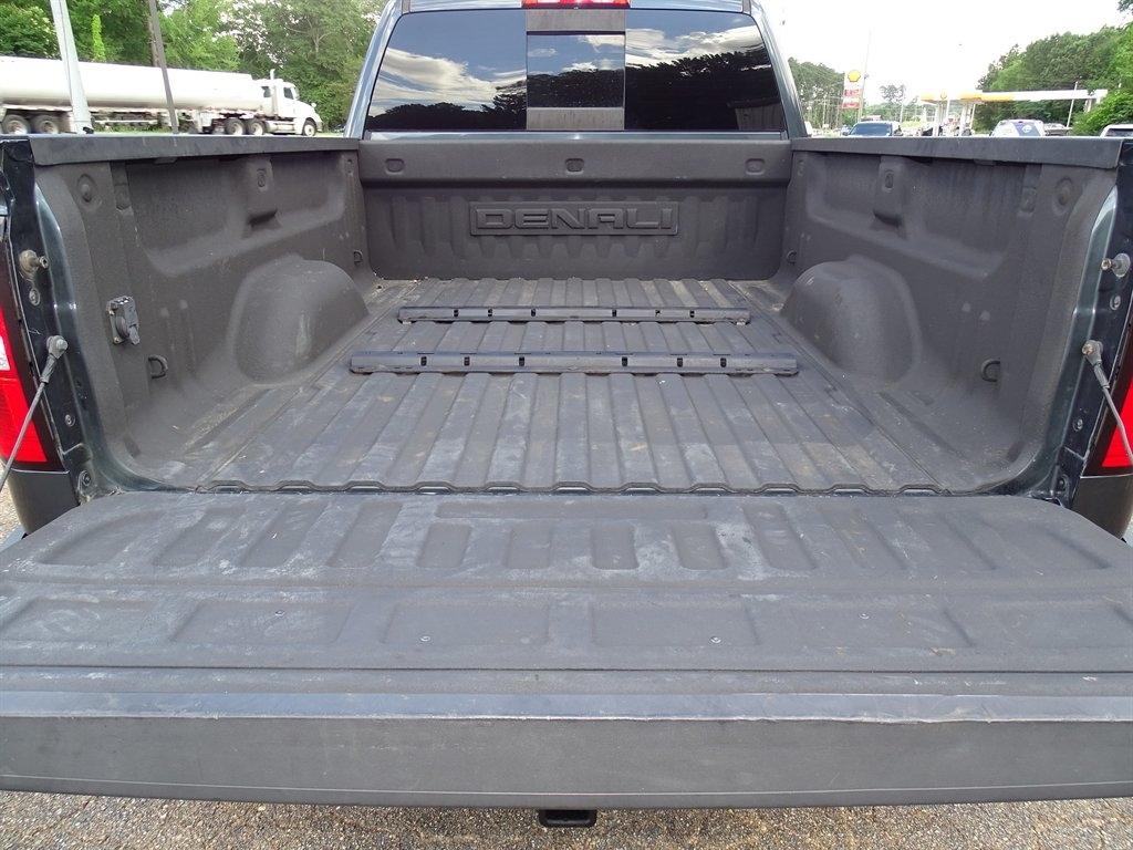 GMC Sierra 2500HD 4WD Crew Cab 153.7" Denali 2018