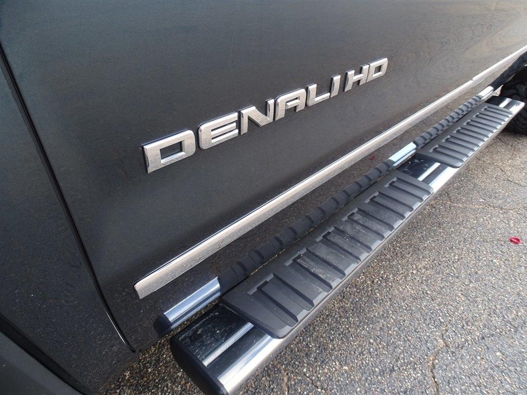 GMC Sierra 2500HD 4WD Crew Cab 153.7" Denali 2018