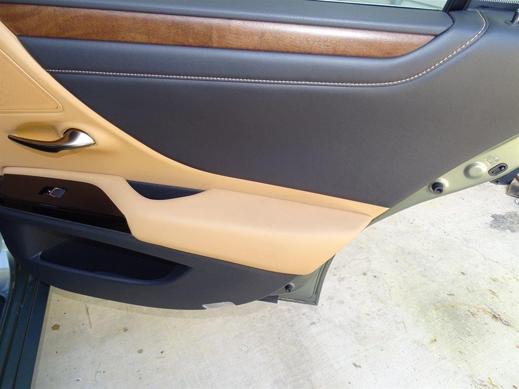 Lexus ES 350 Base 2023