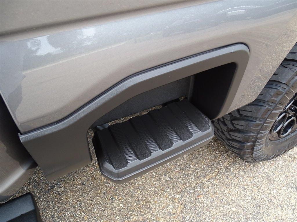 Ford F-250 SD Lariat Crew Cab 4WD 2024