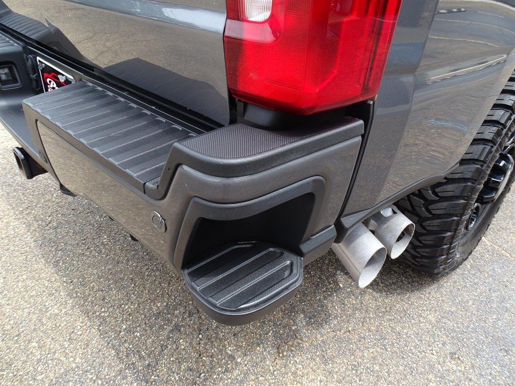 Ford F-250 SD Lariat Crew Cab 4WD 2024