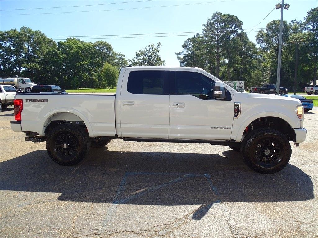 Ford F-250 SD Lariat Crew Cab 4WD 2022