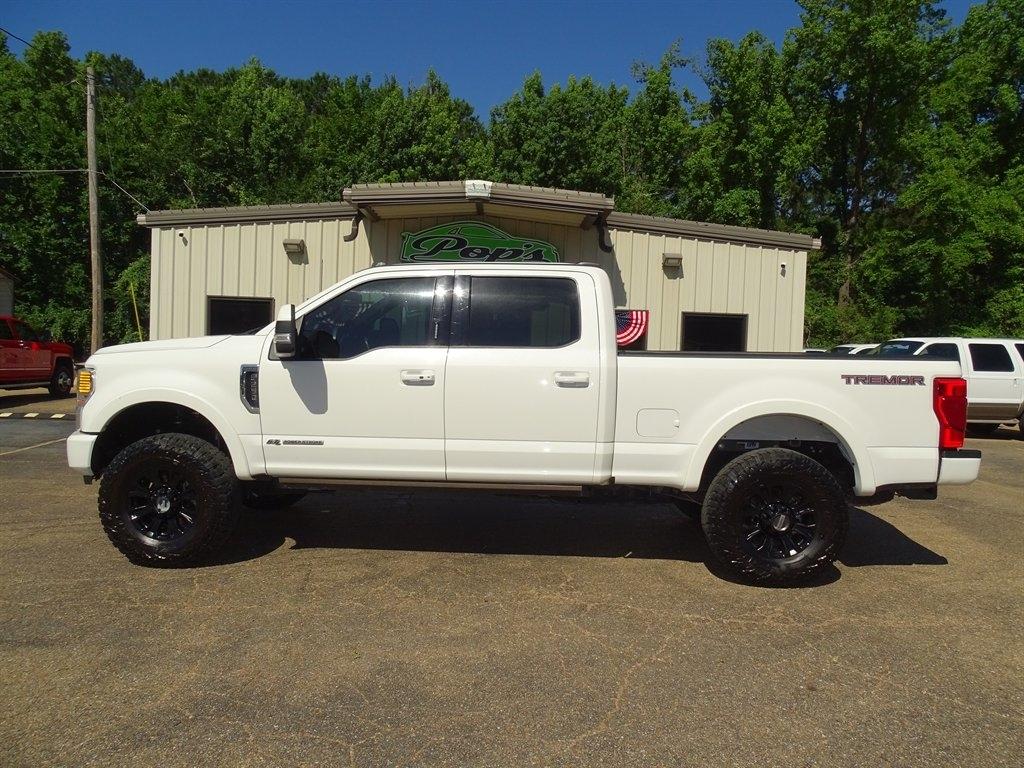 Ford F-250 SD Lariat Crew Cab 4WD 2022