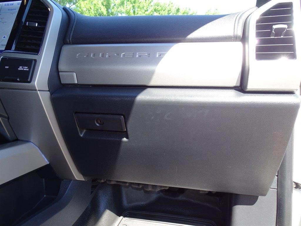 Ford F-250 SD Lariat Crew Cab 4WD 2022