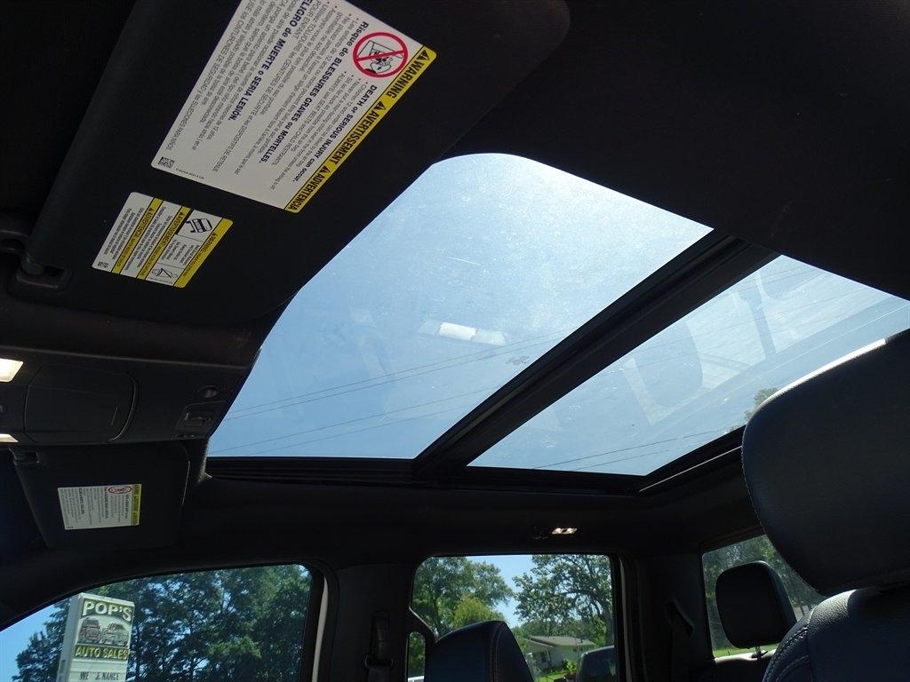 Ford F-250 SD Lariat Crew Cab 4WD 2022