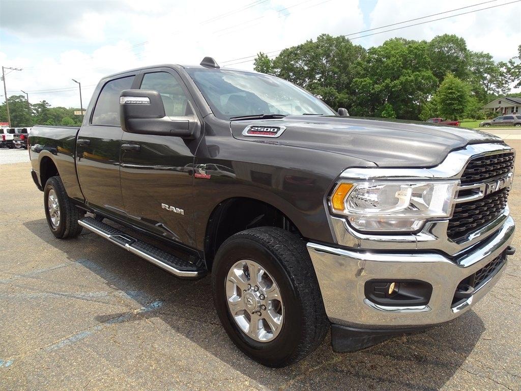 RAM 2500 Tradesman Crew Cab SWB 4WD 2024