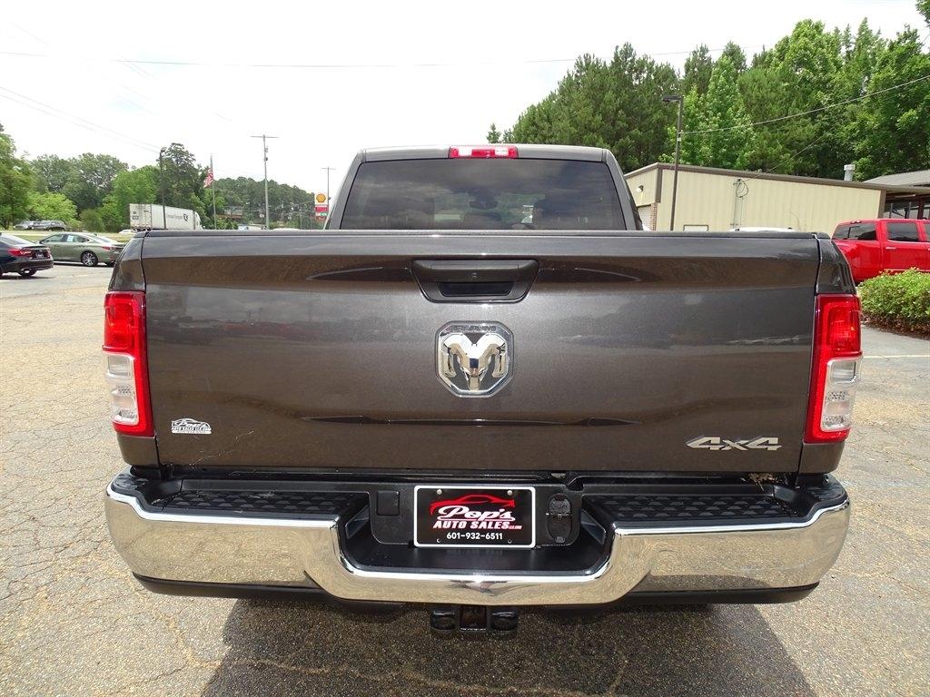 RAM 2500 Tradesman Crew Cab SWB 4WD 2024
