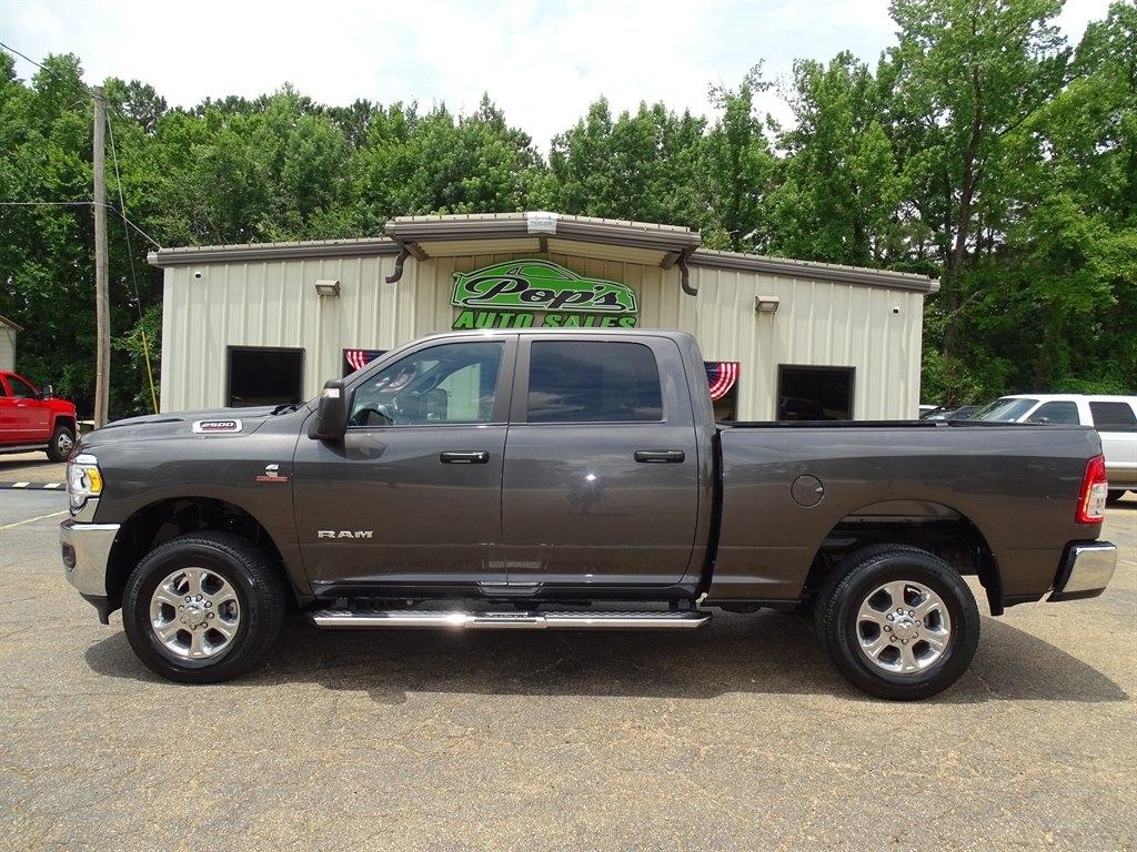 RAM 2500 Tradesman Crew Cab SWB 4WD 2024