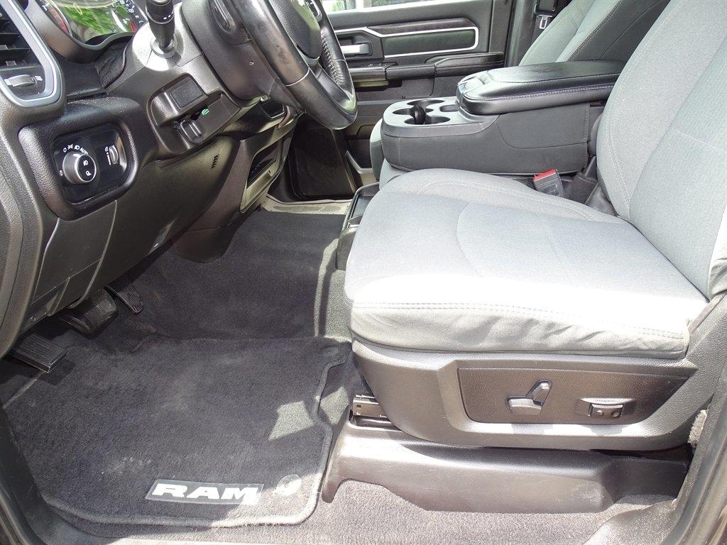 RAM 2500 Tradesman Crew Cab SWB 4WD 2024