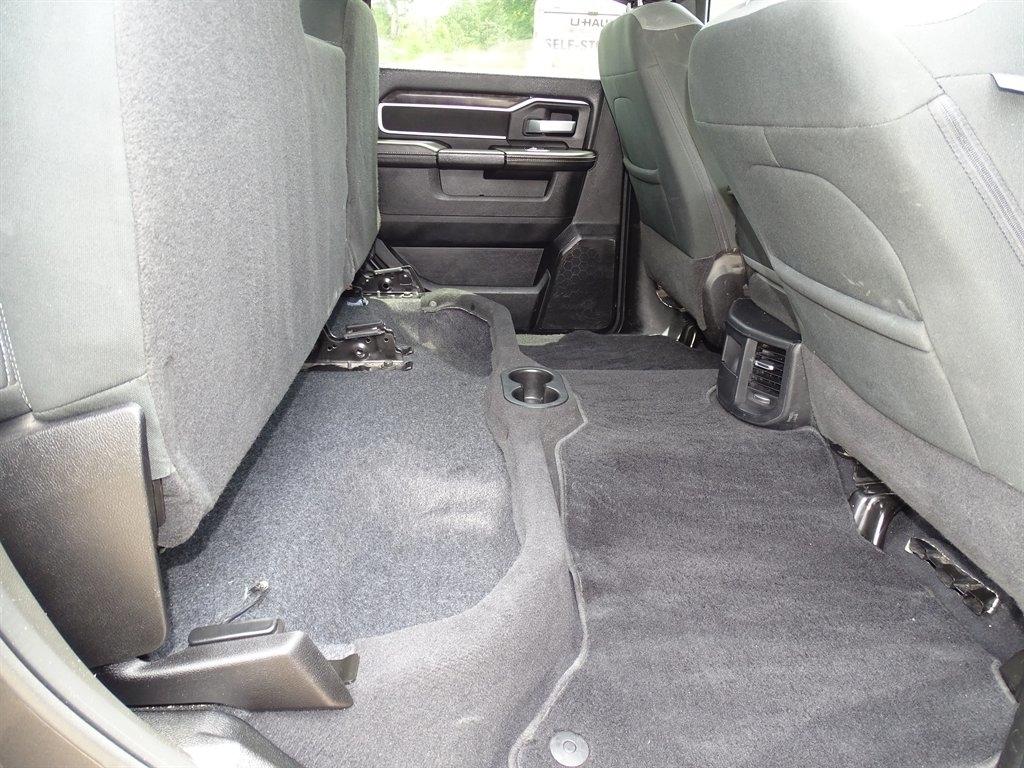 RAM 2500 Tradesman Crew Cab SWB 4WD 2024