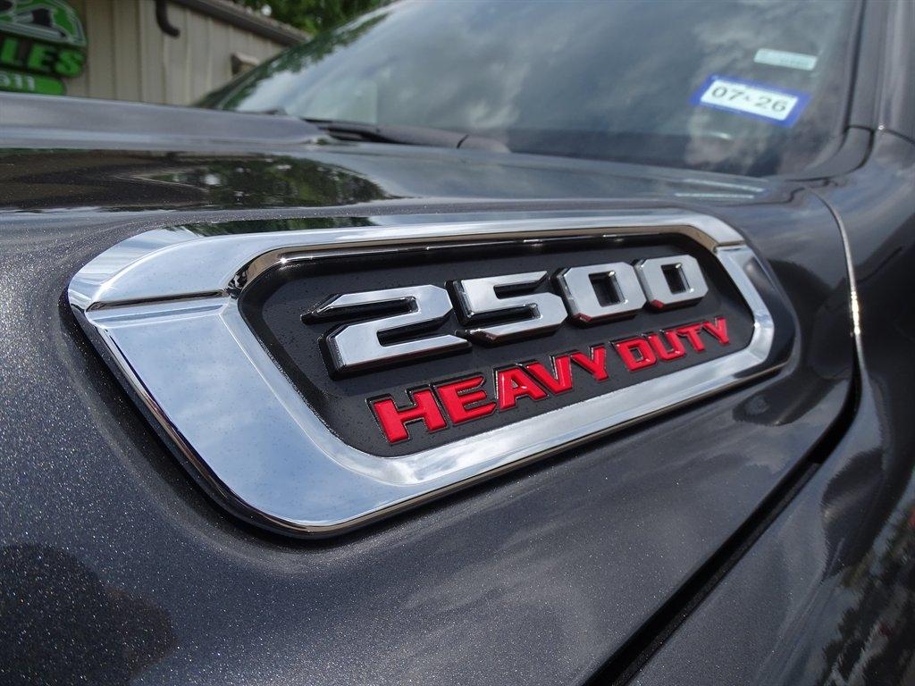 RAM 2500 Tradesman Crew Cab SWB 4WD 2024