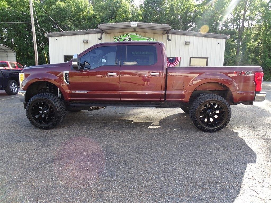 Ford F-250 SD Lariat Crew Cab 4WD 2017