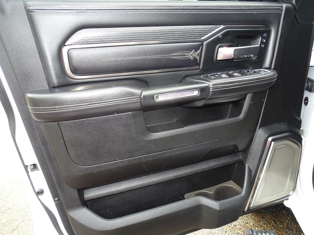 RAM 3500 Limited Crew Cab LWB 4WD DRW 2021