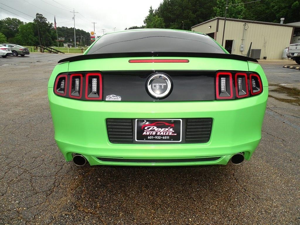 Ford Mustang GT Coupe 2014