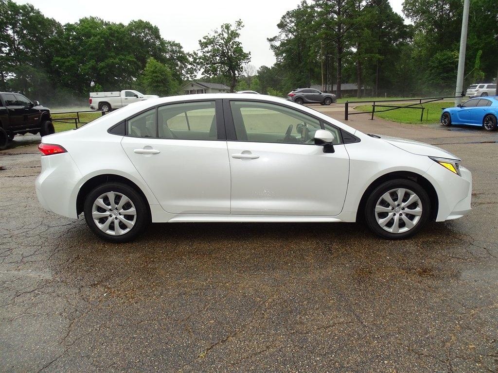 Toyota Corolla Hybrid LE 2024