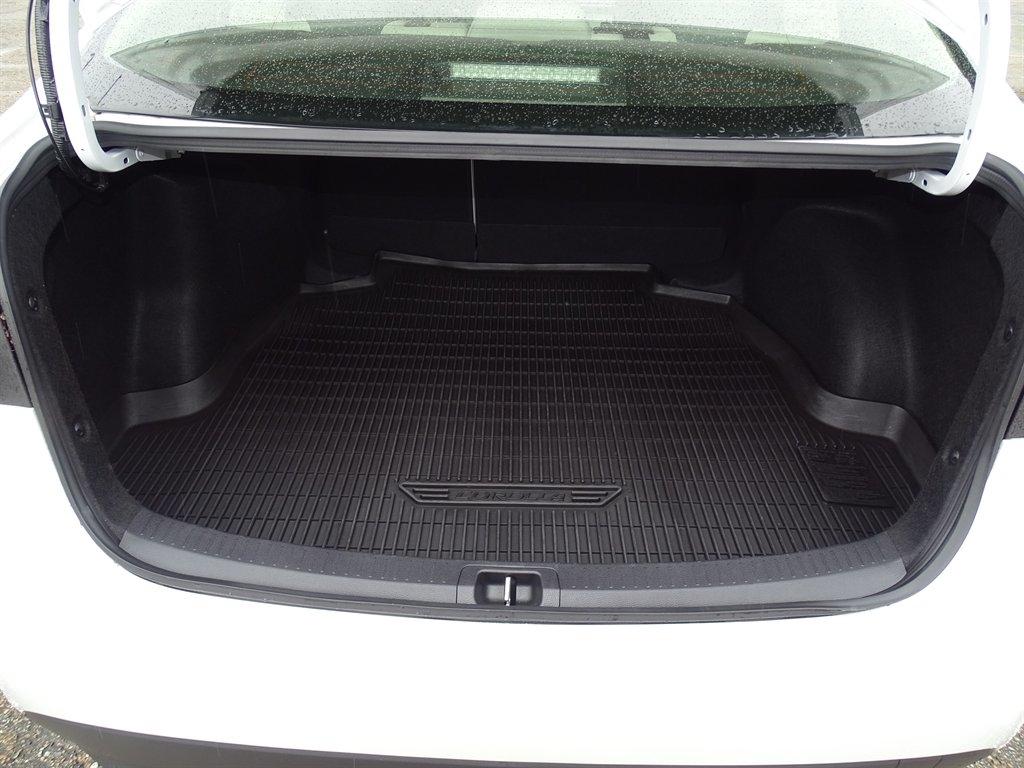 Toyota Corolla Hybrid LE 2024
