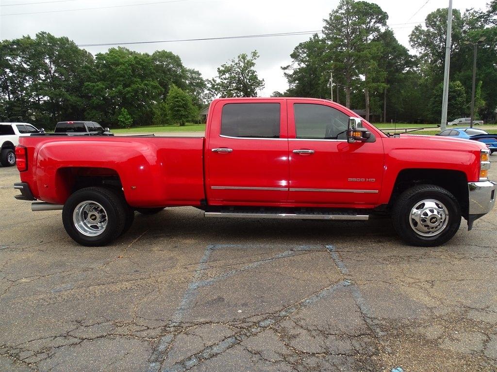 Chevrolet Silverado 3500HD LTZ Crew Cab 4WD 2016