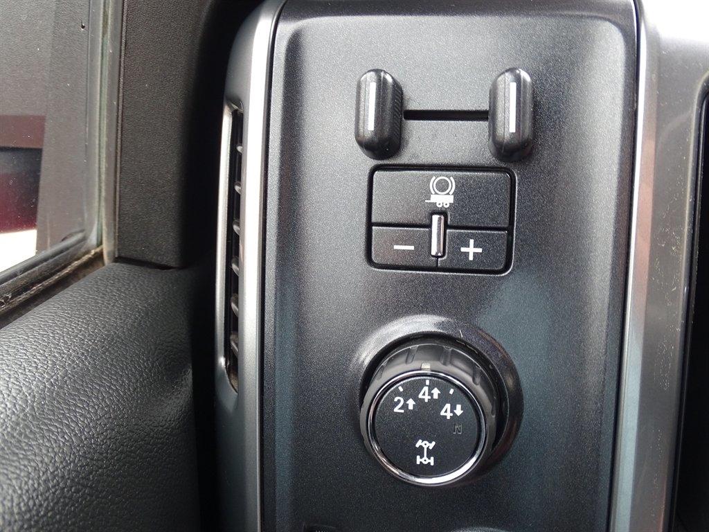 Chevrolet Silverado 3500HD LTZ Crew Cab 4WD 2016