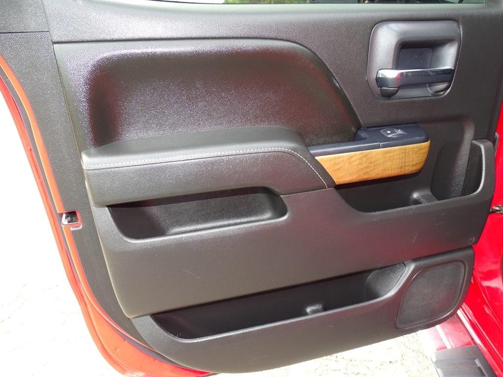 Chevrolet Silverado 3500HD LTZ Crew Cab 4WD 2016