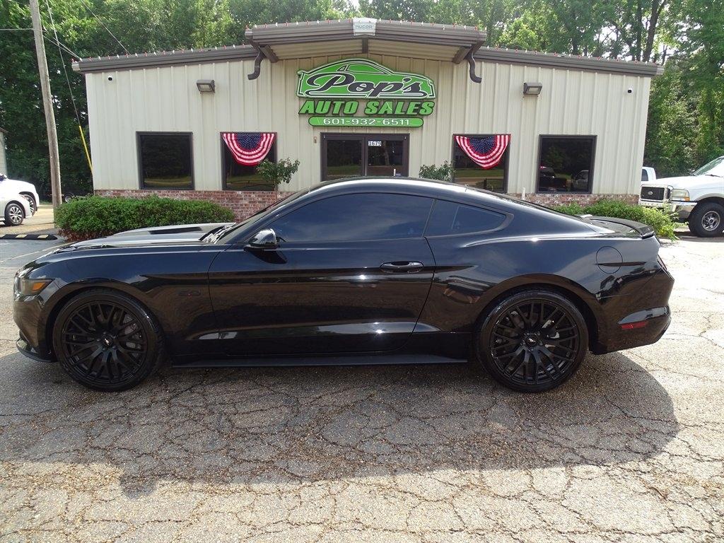 Ford Mustang GT Coupe 2017