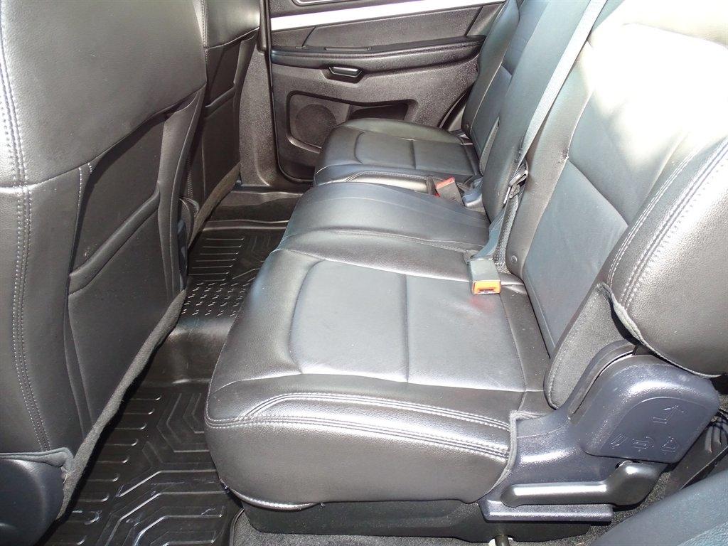 Ford Explorer XLT 4WD 2016