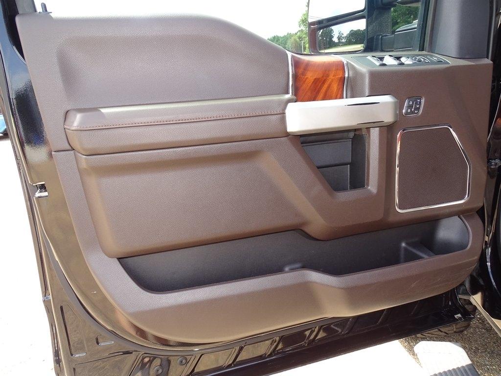 Ford F-250 SD King Ranch Crew Cab 4WD 2022