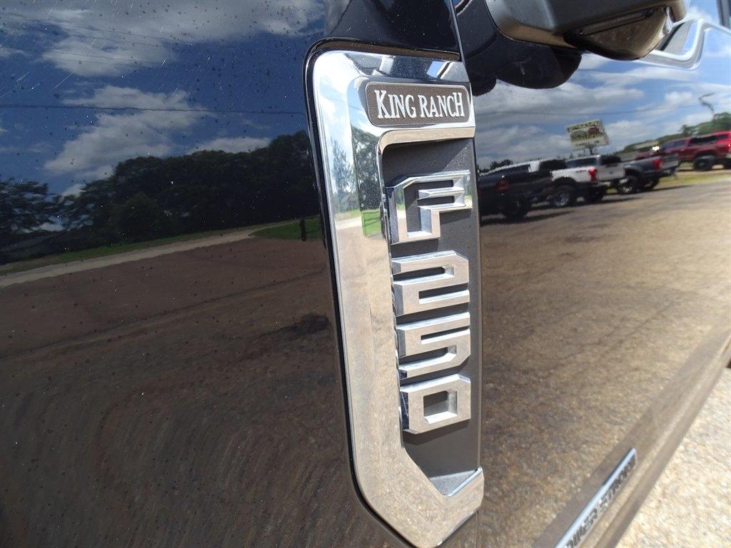 Ford F-250 SD King Ranch Crew Cab 4WD 2022
